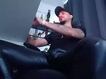 andrewbanner from Chaturbate is Freechat