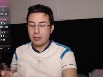 andrewmhilton_ from Chaturbate is Freechat