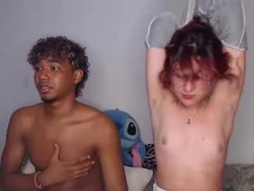 ellie_andy19 from Chaturbate