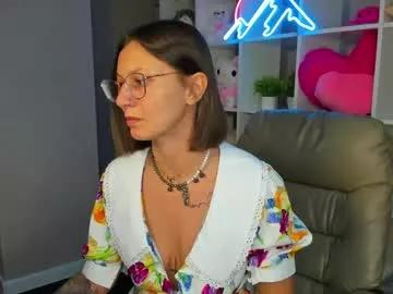esther_lewiss from Chaturbate is Freechat