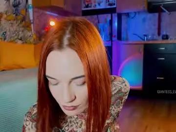 Photos of giantess_eva from Chaturbate is Freechat