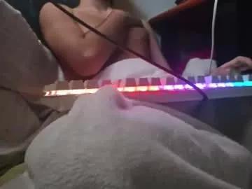 hornylilfuckbuddy from Chaturbate is Freechat