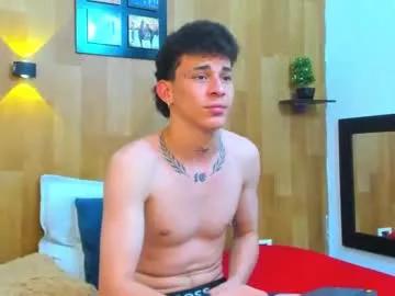 izaan_wolters from Chaturbate