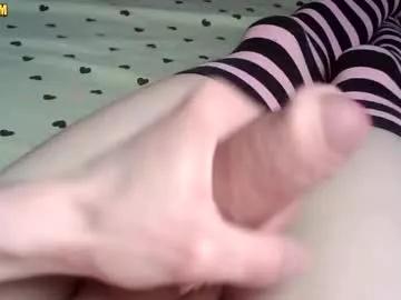 kisskissnya from Chaturbate