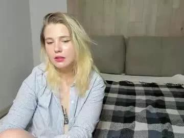 kittywaki from Chaturbate