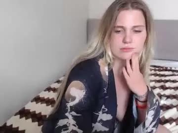 kittywaki from Chaturbate