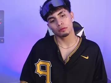Photos of liam_ruiz_ from Chaturbate is Freechat