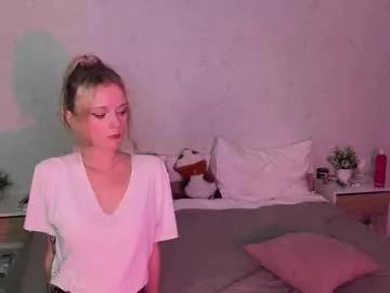 Photos of maliinka from Chaturbate is Freechat