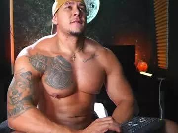 massimowalton2 from Chaturbate is Freechat