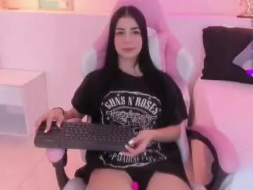 miss10_antonella from Chaturbate is Freechat