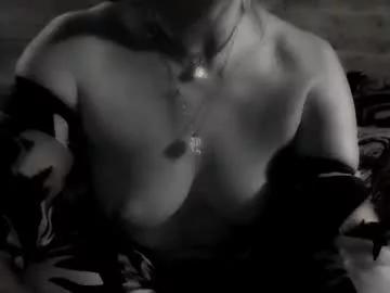 moon_sunx from Chaturbate