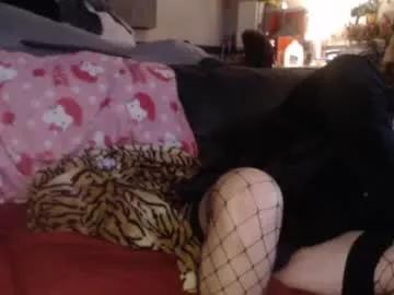 nikki_1cd from Chaturbate