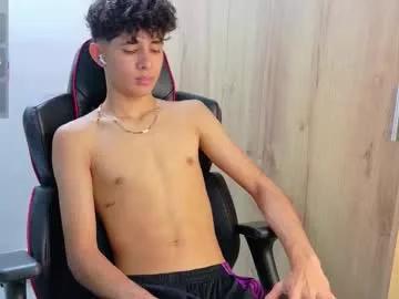 noah_garcia_thompson from Chaturbate is Freechat