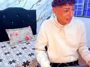 owen_sexy25 from Chaturbate is Freechat