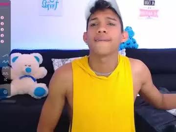 pepers_hotx28 from Chaturbate
