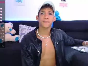 pepers_hotx28 from Chaturbate