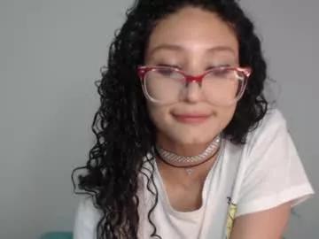 petite_kurly_qt from Chaturbate is Freechat