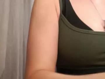 pineapple__mood from Chaturbate is Freechat