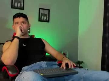 ronnie_miller1 from Chaturbate is Freechat