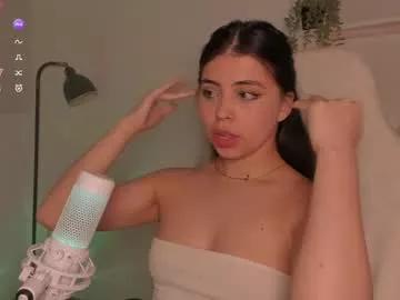rossieconnor from Chaturbate