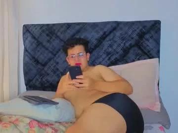 ryan_doretti from Chaturbate is Freechat