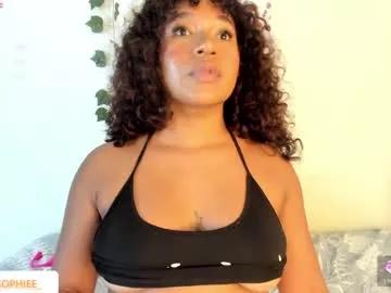 sara_sophiee from Chaturbate