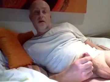 shosting from Chaturbate