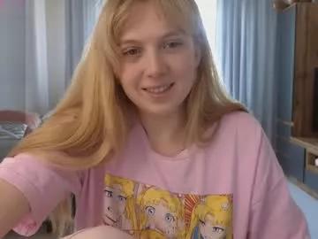 small_blondee from Chaturbate is Freechat