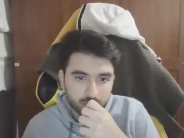 umutsuzevada from Chaturbate
