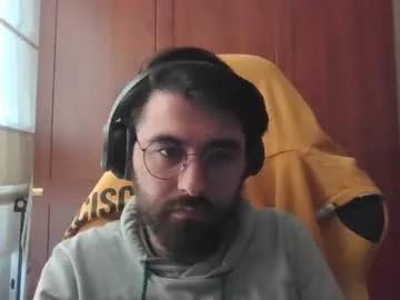 umutsuzevada from Chaturbate