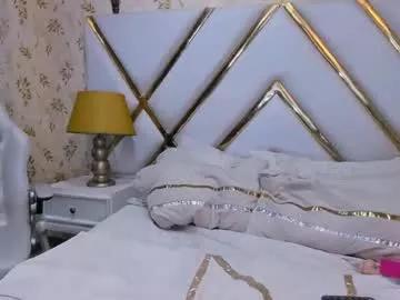 Valkiraa_ webcams show profile image 