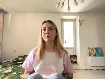 venus_in_glow from Chaturbate is Freechat