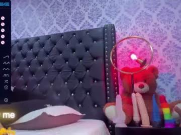 vivi_prinncess from Chaturbate