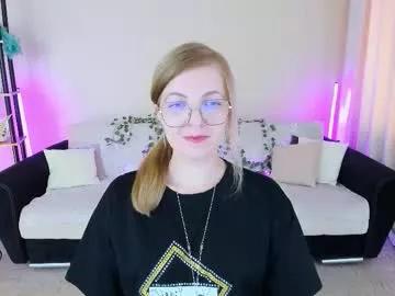 youruniverser from Chaturbate is Freechat