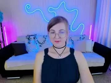 youruniverser from Chaturbate is Freechat
