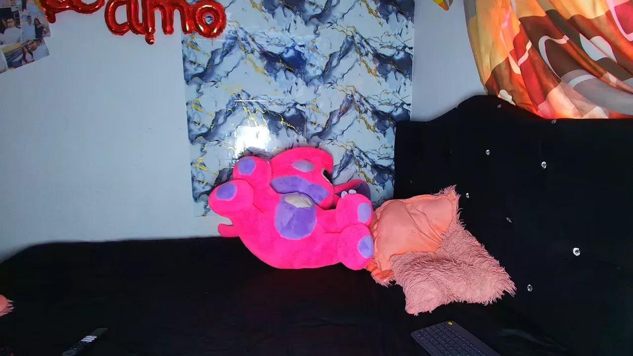 Try the thrill of flirt babes with our cam hosts, featuring unclothed wildness while getting naked and playing with their favored sex toys.