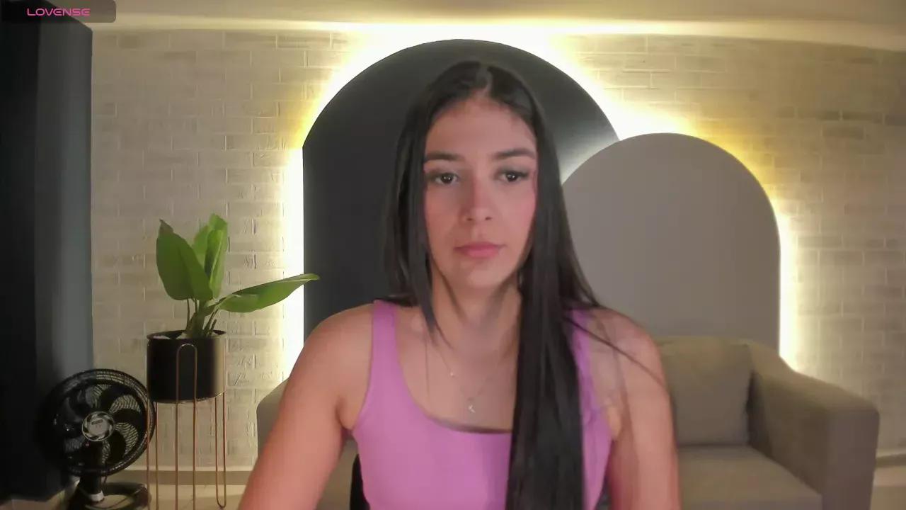 alicecrawford from Cherry is Freechat