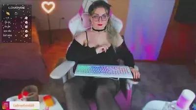 Try the thrill of flirt babes with our cam hosts, featuring unclothed wildness while getting naked and playing with their favored sex toys.