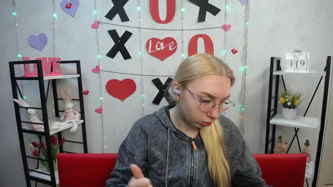 Try the thrill of flirt babes with our cam hosts, featuring unclothed wildness while getting naked and playing with their favored sex toys.