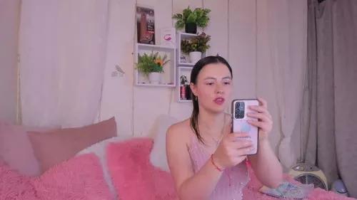 camiiedahi from Cherry is Freechat