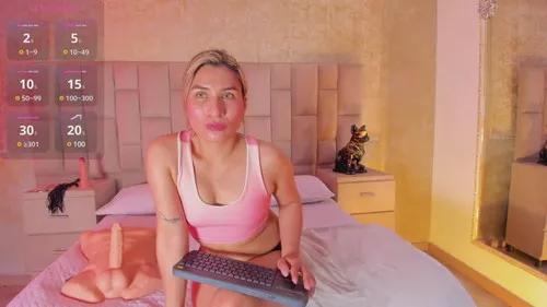 Try the thrill of flirt babes with our cam hosts, featuring unclothed wildness while getting naked and playing with their favored sex toys.