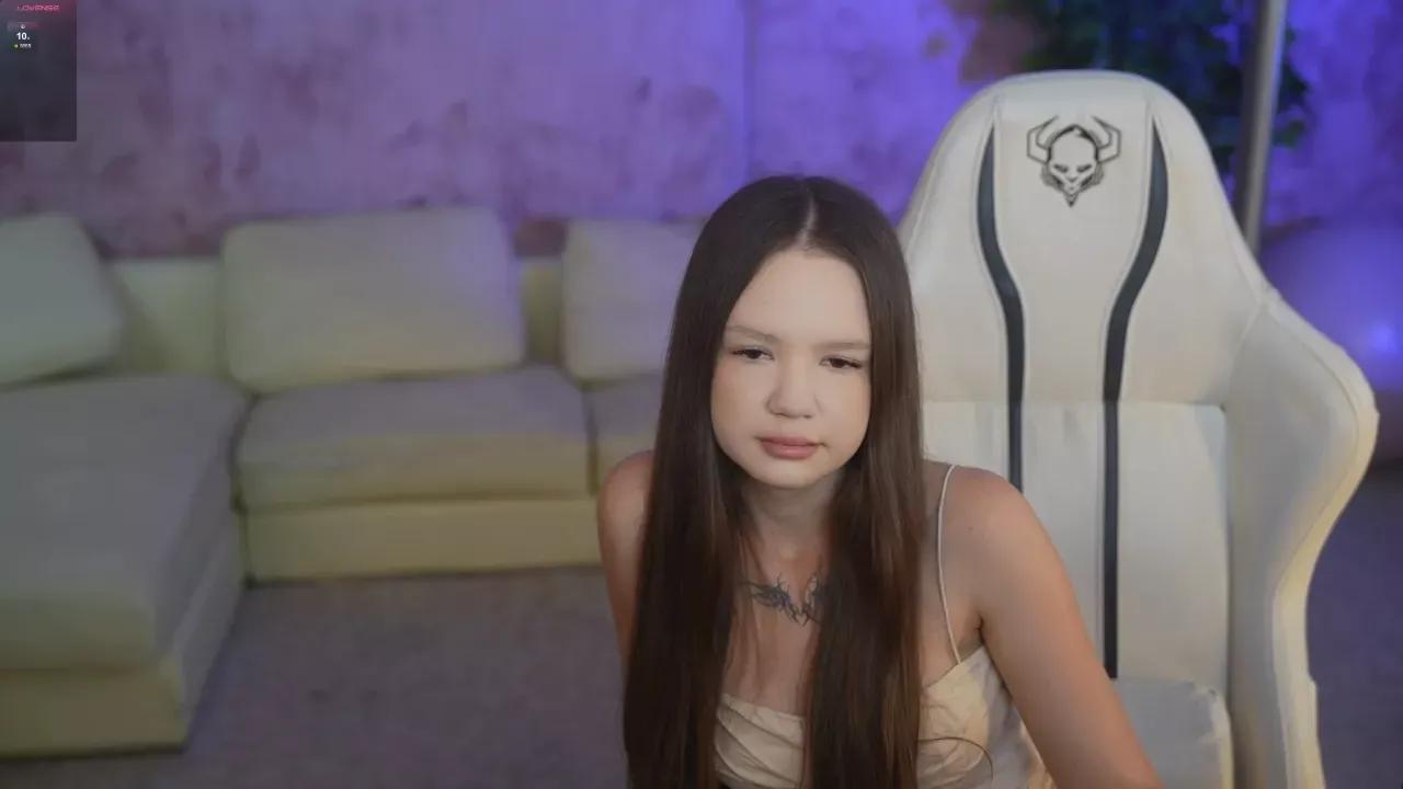 clairedreams from Cherry is Freechat