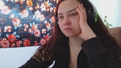 Photos of cyndeewinter from Cherry is Freechat