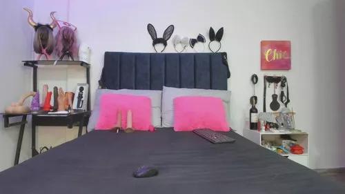 Try the thrill of flirt babes with our cam hosts, featuring unclothed wildness while getting naked and playing with their favored sex toys.
