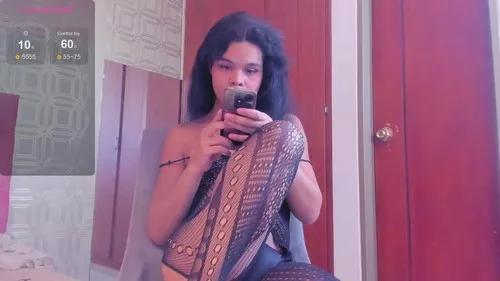 Photos of evelynwine from Cherry is Freechat