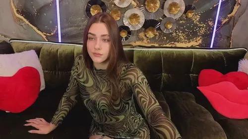 feralflower from Cherry is Freechat