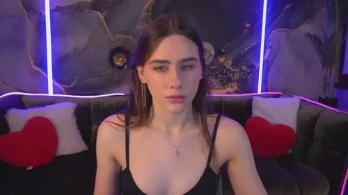 Photos of feralflower from Cherry is Freechat