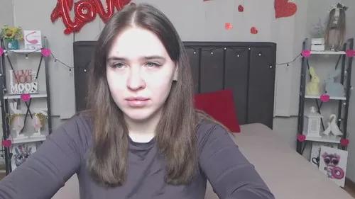 Photos of laurahlot from Cherry is Freechat