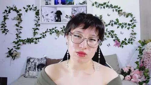 lianawia from Cherry is Freechat