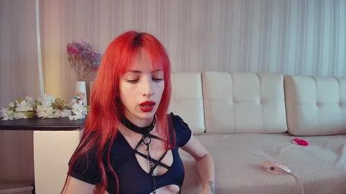 meowroslava from Cherry is Freechat